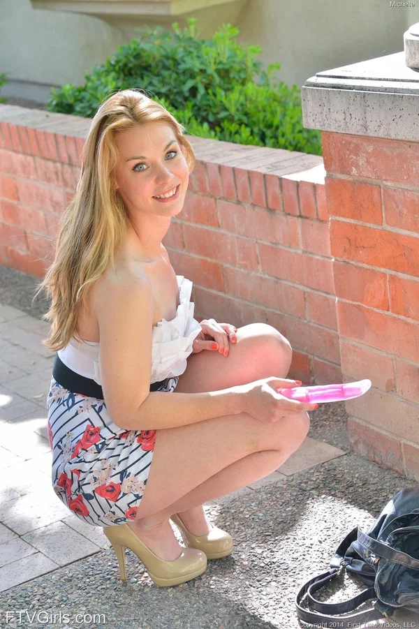 Shameless babe Michelle poses pantyless in public and toys her hungry twat  - Spreading, Public, Pussy, Amateur, Shaved, Beautiful, Outdoor, Babe, Solo, Glamour  - Photo 14