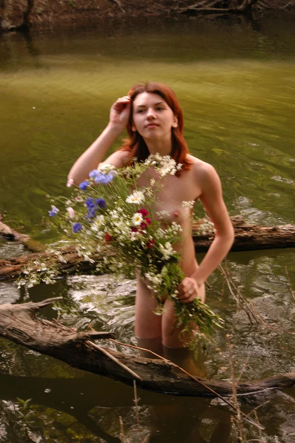 Erotic Beauty featuring Jewel XXX Pictures  - Teen, Model, Babe, Glamour, Cute, Beautiful, Solo  - Photo 1