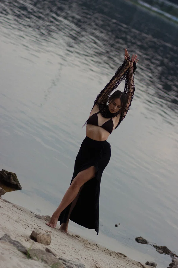OnlyFans Alina Berryy Alina Berryy  - College, Outdoor, Beautiful, Glamour, Model, Non Nude, Skinny, Babe, Solo, Skirt  - Photo 12