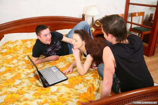 Sweet amateur teen Floya gets stripped and rammed by her two best friends  - Groupsex, Amateur, Teen, Big Cock, Reality, Handjob, Socks, Ass, Cumshot, Anal  - Photo 4