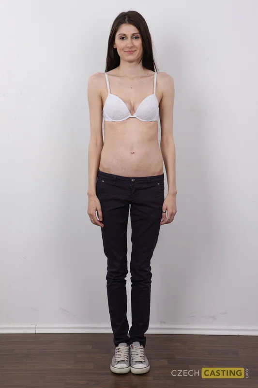 Amateur model with long hair stands fully clothed and then totally naked  - Saggy Tits, Close Up, Czech, Nipples, Casting, Panties, Amateur, Lingerie, Jeans, Ass  - Photo 4