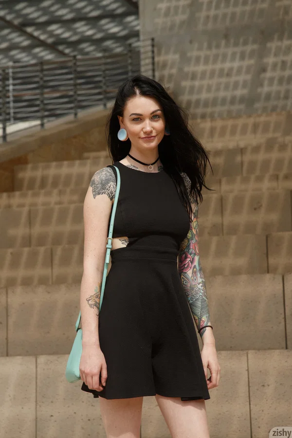Pretty amateur babe Kelly Lamprin flashes her panties & ass in public  - Tattoo, Amateur, Beautiful, Upskirt, Pretty, Outdoor, Spreading, Skinny, Non Nude, Skirt  - Photo 6