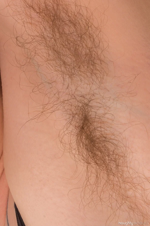 Mature with a hairy pussy Roxanne flaunts her bushy armpits outdoors  - Redhead, Pussy, Hairy, Big Clit, Close Up, Spreading, Outdoor, Amateur, Armpit, Babe  - Photo 2