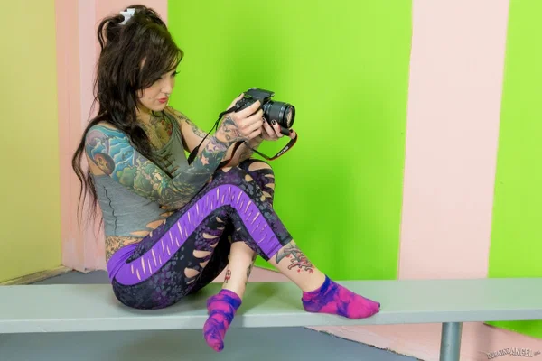 Pierced tattooed Kelsi Lynn in socks fucking doggystyle & on knees eating cum  - Tattoo, Sports, Hardcore, Reality, Socks, Piercing, Ass Fucking, Nipples, Cowgirl, Brunette  - Photo 1