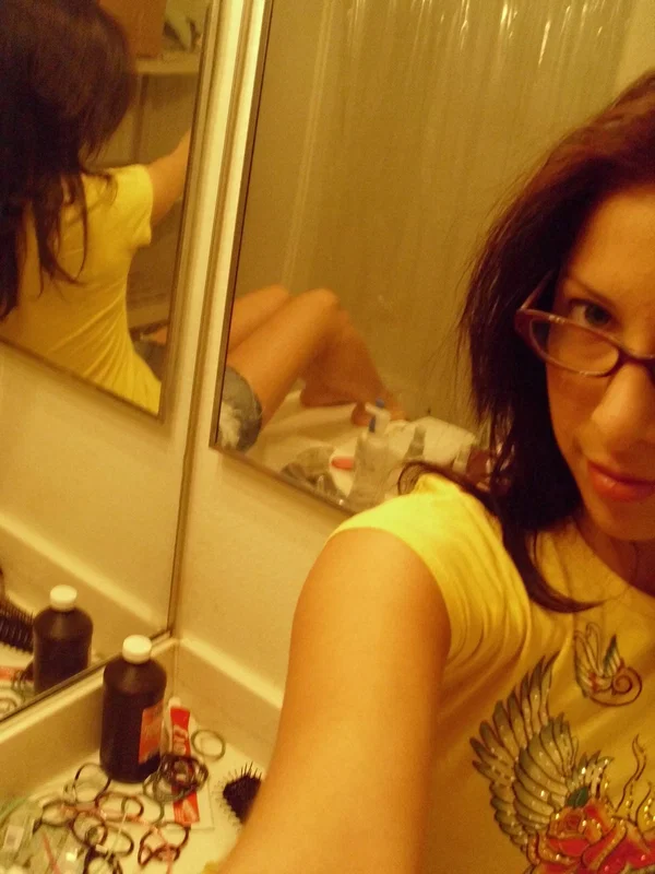 Nerdy teen babe Cydella Stones teases with her big tits in a solo  - Selfie, Close Up, Glasses, Teen, Amateur, Big Tits, Solo, PAWG, Ass, Beautiful  - Photo 1