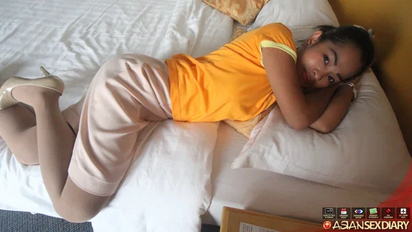 Asian amateur Airlady sports a creampie after having sex on a bed  - Asian, POV, Amateur, Pussy, Skinny, Skirt, Shaved, Panties, Pantyhose, Doggy Style  - Photo 4