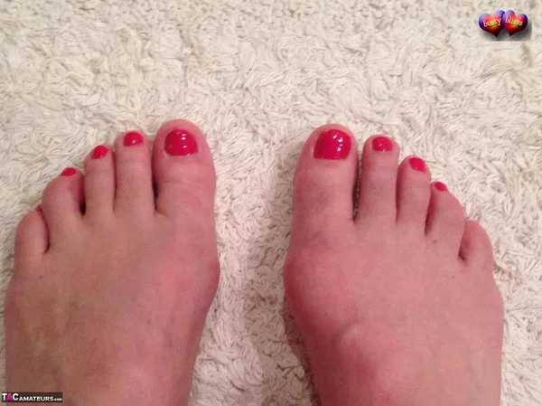 Older amateur Busty Bliss raises a toast before showing her painted toenails  - Mature, BBW, Amateur, Pantyhose, Feet, Chubby, Curvy, Panties, Thick, Spreading  - Photo 10