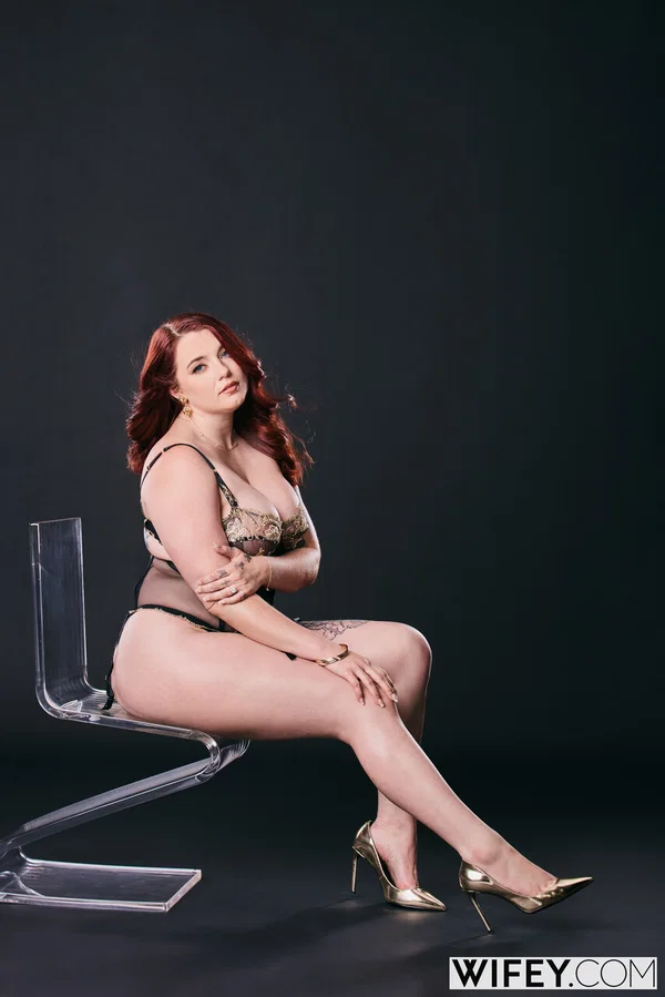 Wifey performed by Hollywood Cash, Red Rose Hot Porn  - Curvy, Thick, BBW, Chubby, Redhead, Orgasm, Interracial, Ass Fucking, Facial, Groupsex  - Photo 2