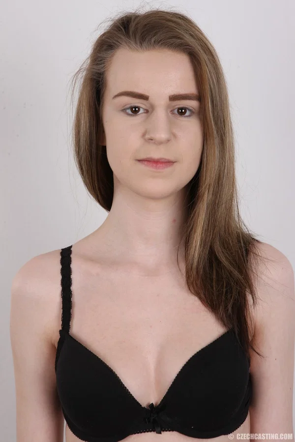 Amateur model Petra crosses her legs after getting totally naked on a stool  - Casting, Czech, Panties, Face, Close Up, Big Tits, Clothed, Shaved, Lingerie, Nipples  - Photo 6