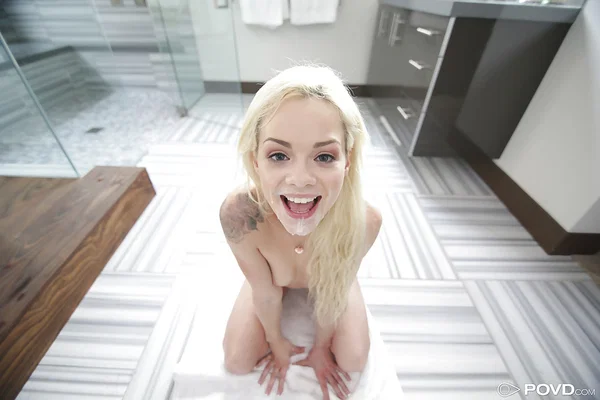 Wet blonde teen Elsa Jean giving Gonzo themed handjob and footjob in bath  - Footjob, POV, Teen, Bath, Handjob, Blonde, Wet, Cum In Mouth, Cumshot, Facial  - Photo 16