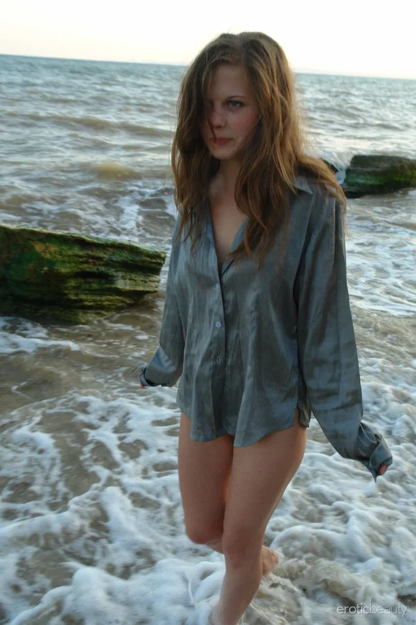 Nice teen girl Petra E removes her shirt after wading out into the ocean  - Beach, Outdoor, Teen, Wet, European, Hairy, Babe, Tiny Tits, Legs, Nipples  - Photo 3