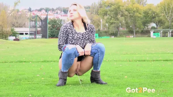 Jeans clad Bianca pulls sown her pants showing bare pussy to pee in public  - Pissing, Public, Jeans, European, Pussy, Close Up, Babe, Hairy, Clothed, Blonde  - Photo 6