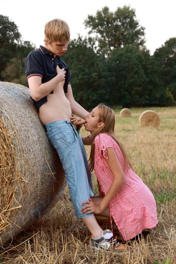 Young amateur and her boyfriend have sex up against a round bale in a field  - Amateur, Hardcore, Czech, Tall, Teen, Outdoor, Ass Fucking, Pussy Licking, Doggy Style, Cumshot  - Photo 7