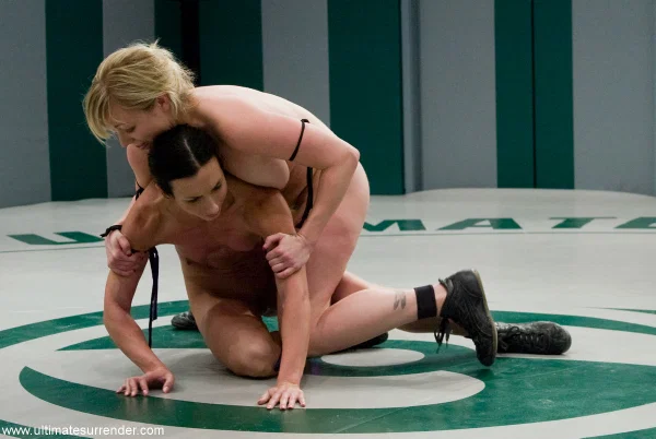 Adrianna Nicole and Wenona wrestle each other during lesbian action  - Sports, MILF, Mature, Tall, Bondage, Lesbian, BDSM, Blonde, Brunette, Short Hair  - Photo 7