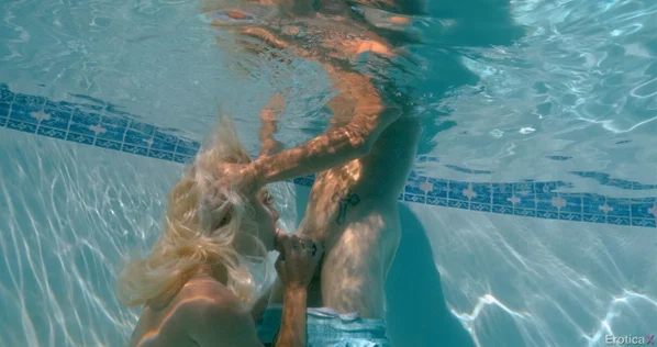 Hot blonde teen Chanel Grey getting fucked doggystyle beside the pool  - Model, Cute, White, Teen, Blonde, Glamour, Pornstar  - Photo 11
