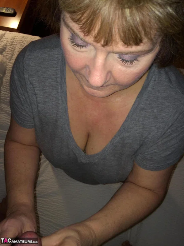 Plump older woman Bustybliss uncovers her large tits before a POV blowjob  - POV, Mature, BBW, Amateur, Saggy Tits, Reality, Big Tits, Nipples, Thick, Chubby  - Photo 13
