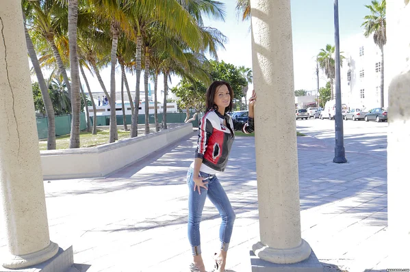 Stunning Latina Karina O'Reilley shows her big tits and pussy  - Latina, Big Tits, Outdoor, Jeans, Spreading, Shaved, Ass, Panties, Pussy, Asshole  - Photo 1