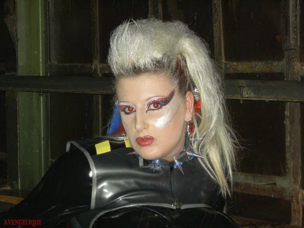 Blonde fetish model Avengelique poses in latex clothing and heels  - Fetish, Latex, Face, Big Tits, Blonde, Ass, PAWG, High Heels  - Photo 12