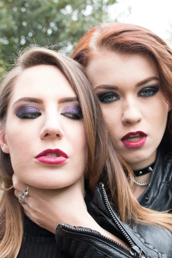 Erotic pornstar lesbian babes Samantha Bentley & Misha Cross enjoying outdoors  - Lesbian, Public, British, Reality, Pornstar, Face, Outdoor, Brunette, Kissing, Non Nude  - Photo 17