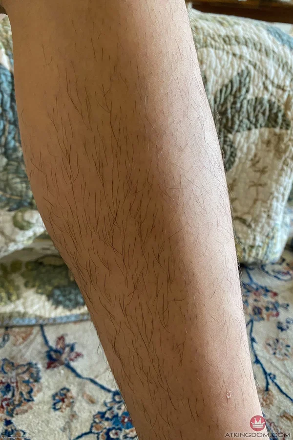 Adorable amateur babe Mi Ha Doan uncovers her hairy twat and legs in a solo  - Hairy, Upskirt, Asian, Pussy, Amateur, Petite, Feet, Ass, Outdoor, Skirt  - Photo 4