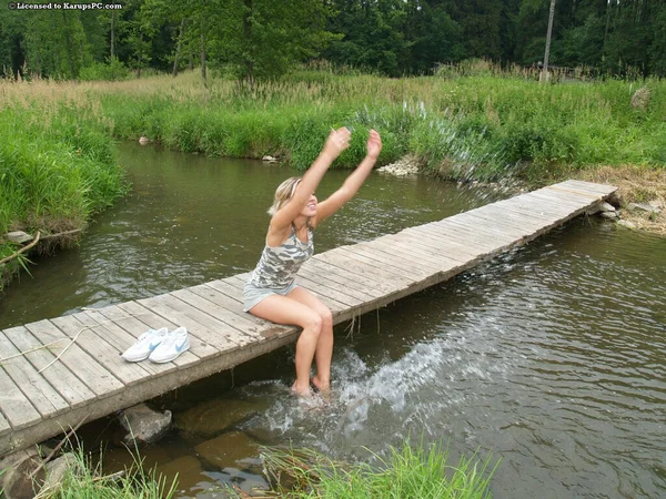 Playful amature teen babe with tiny tits enjoys her body outdoor  - Outdoor, Amateur, Teen, Babe, Ass, Spreading, Feet, Beautiful, Clothed, Asshole  - Photo 2