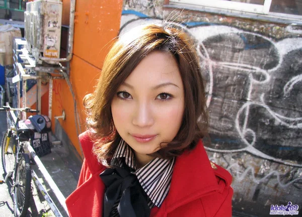 Japanese teen Megu models for candid shots of her nude and non nude daily life  - Japanese, Asian, Teen, Babe, Hairy, Panties, Pantyhose, Public, Brunette, Blindfold  - Photo 2