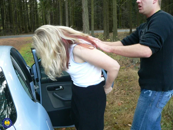 Blonde amateur Roxanna tastes two stiff rods and gets facialized in the woods  - Facial, Mature, Groupsex, Cumshot, MILF, Fingering, Outdoor, Amateur, Blowjob, Blonde  - Photo 21