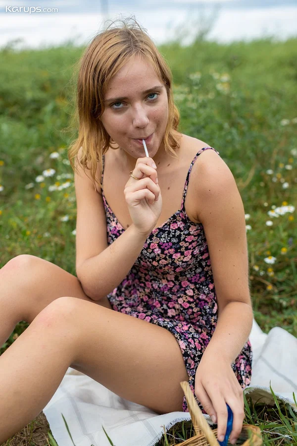Sinful 18 year old Ukrainian teen Oxana Chic strips & masturbates in nature  - Amateur, Outdoor, Ukrainian, Blonde, Teen, Panties, White, Cute, Brunette, European  - Photo 5