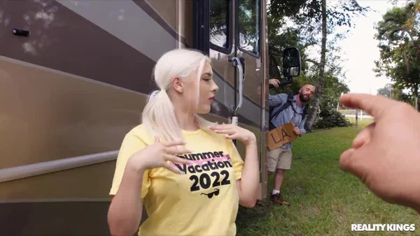 Teen hitchhiker with lovely big tits Gia OhMy gets rammed in a trailer  - Groupsex, Big Tits, Pornstar, Amateur, Handjob, Cowgirl, Ass, Doggy Style, Reality, POV  - Photo 2