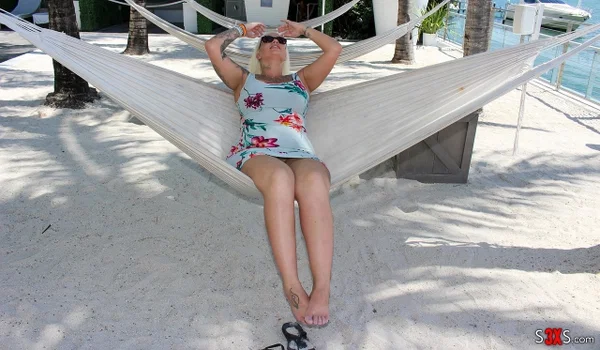 Beautiful tattooed blonde LuckyB Dallas flashing a pantyless upskirt outdoors  - Glasses, Dress, Skirt, Public, Amateur, Clothed, Outdoor, Tattoo, Armpit, Blonde  - Photo 3