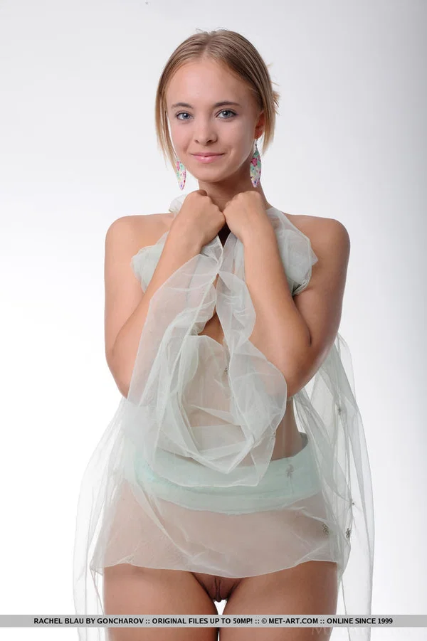 Long-legged teen Rachel Blau holds a fan during a semi-naked glamour shoot  - Teen, Shaved, Spreading, Legs, European, Pussy, Close Up, Ass, Big Tits, Babe  - Photo 7
