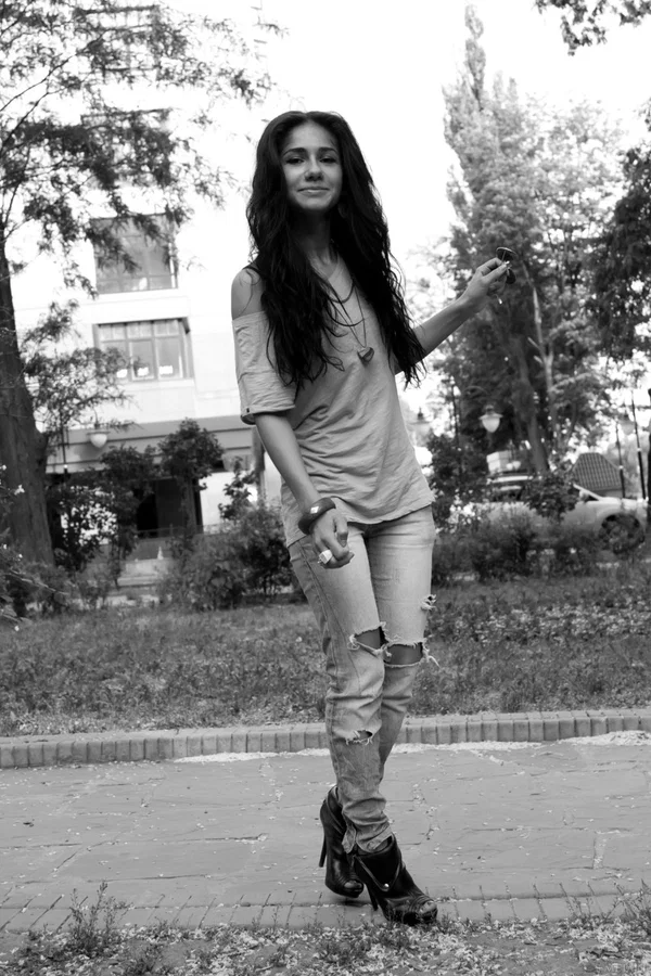 Teen amateur with long dark hair gets totally naked at a playground  - Amateur, Babe, Beautiful, Model, Sexy, Glamour, Solo, Teen, Cute  - Photo 21