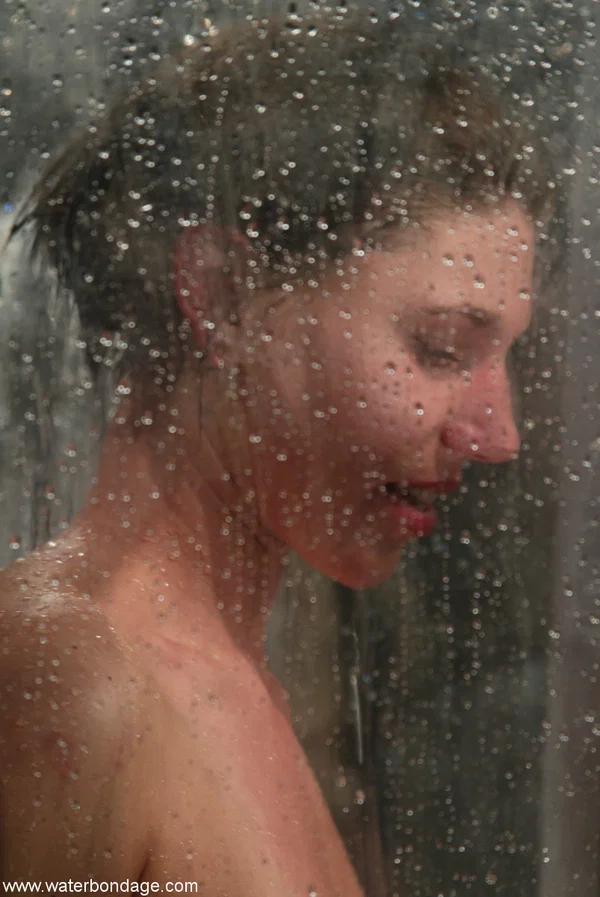 Water Bondage performed by Savanna Sex Gallery  - BDSM, Fetish, Wet, Amateur, MILF, Bondage, Face, Sexy, Close Up, Big Tits  - Photo 3