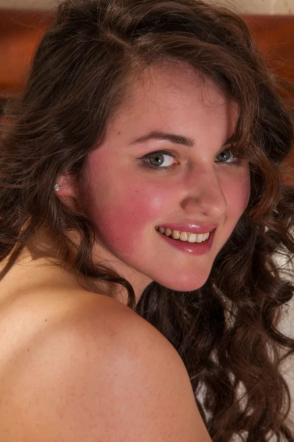 Nice teen shows the pink of her pussy in the nude upon her bed  - Amateur, Spreading, Curly, Cute, Sexy, Pussy, Face, Ass, Teen, Petite  - Photo 16