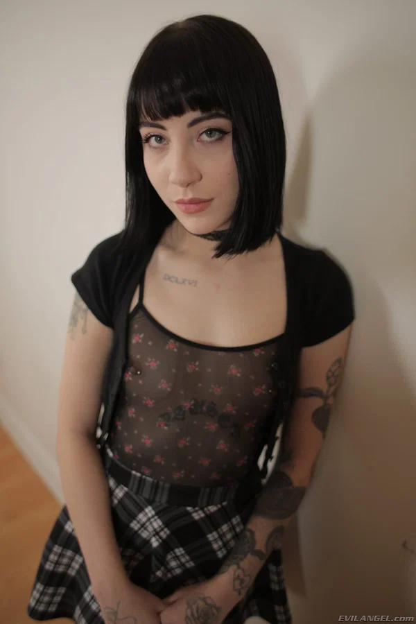Emo teen Charlotte Sartre posing in stockings and spreading her ass in solo  - Tattoo, Upskirt, Stockings, Pussy, Skirt, Shaved, Ass, Short Hair, Brunette, Pornstar  - Photo 2