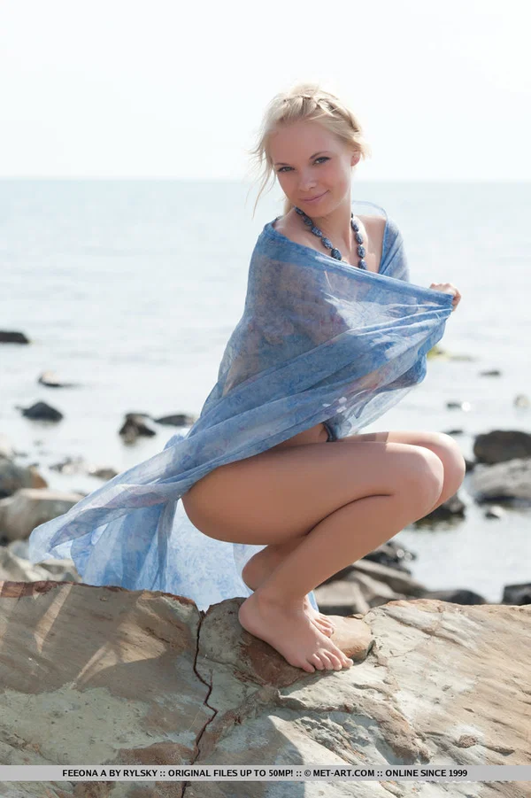 Blonde hot teen Feeona A posing on beach showing tiny titties & shaved pussy  - Beach, Outdoor, Teen, European, Babe, Ass, Glamour, Tiny Tits, Blonde, Legs  - Photo 3