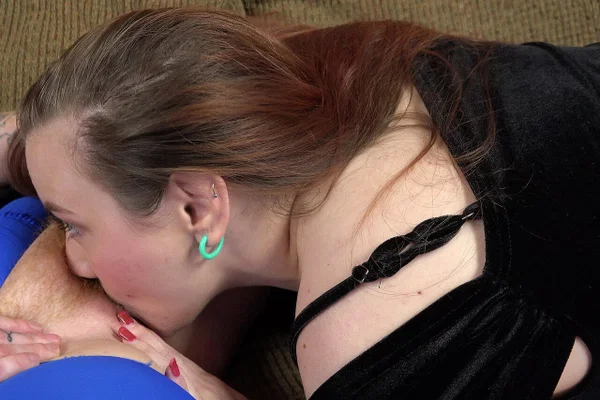 ChickPass featuring Ally Lust, Babz Ontherox Hot Porn  - Hairy, Thick, Amateur, Curvy, Pantyhose, Lesbian, BBW, Chubby, Tattoo, Big Tits  - Photo 3