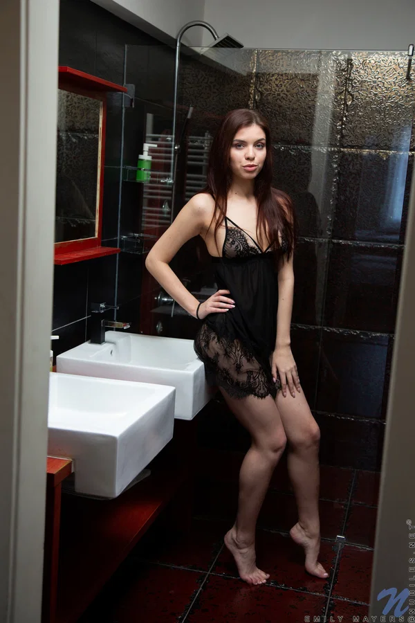 Brunette teen Emily Mayers unveils her tasty muff and poses naked in a solo  - Russian, Cute, Teen, Babe, Brunette, Beautiful, Solo, White  - Photo 1