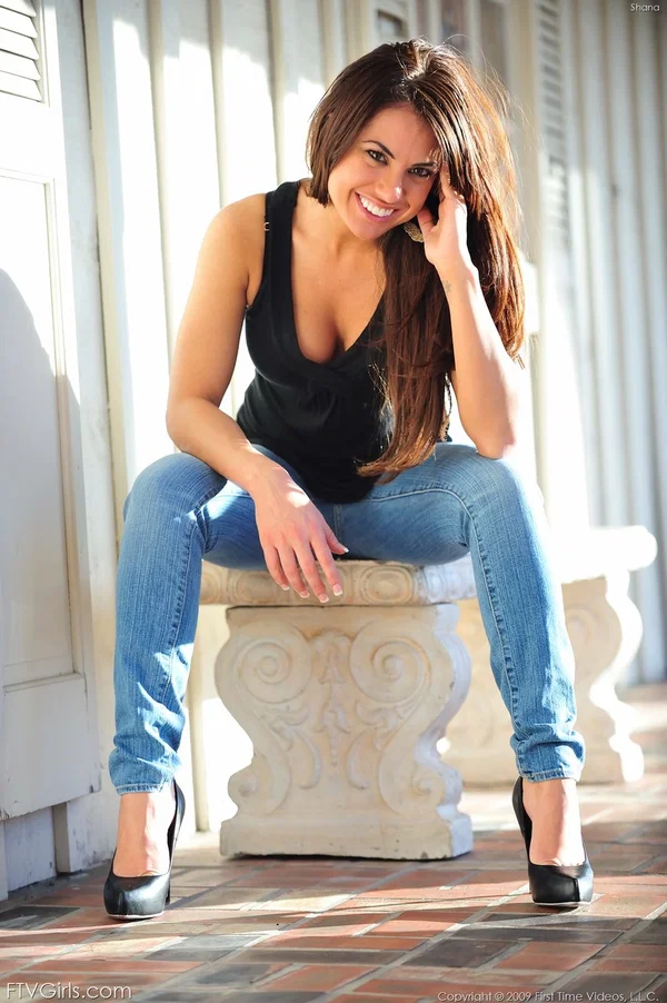 Charming amateur doll Shana sucks dildo and toys herself on the stairs  - Jeans, Brunette, Dildo, Babe, Amateur, Public, Clothed, Sexy, High Heels, Beautiful  - Photo 10