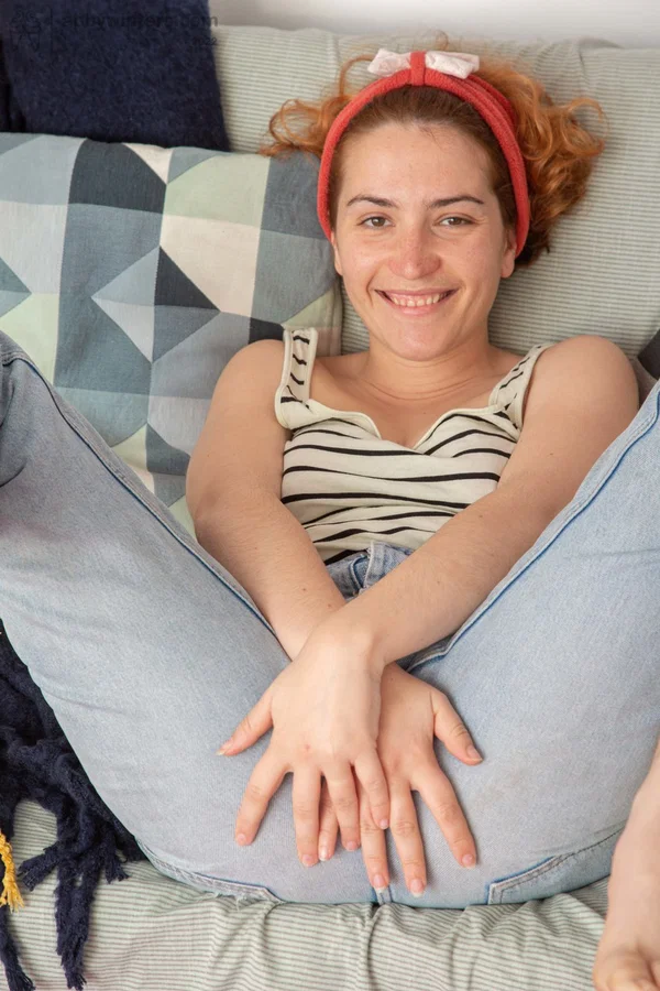 Australian amateur Catalina A reveals her big tits, ass & toys her bushy cunt  - Hairy, Australian, Masturbation, Curvy, Thick, Chubby, Amateur, Close Up, Jeans, Redhead  - Photo 1