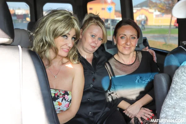 Busty MILFs Koko Blond, Lady Masha & Monique fuck a young construction worker  - Old Young, Mature, Groupsex, Blowjob, Big Tits, Outdoor, Natural Tits, Spreading, Panties, Non Nude  - Photo 1