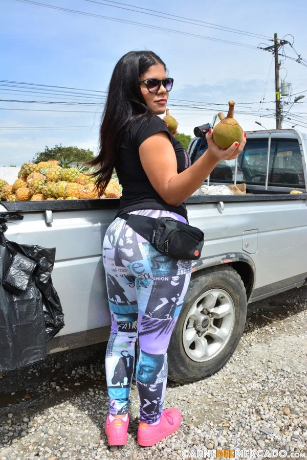 Latina fruit seller models her bubble butt & great big melons in lace lingerie  - Latina, Amateur, Glasses, Outdoor, Big Tits, Spreading, Non Nude, Pussy  - Photo 3