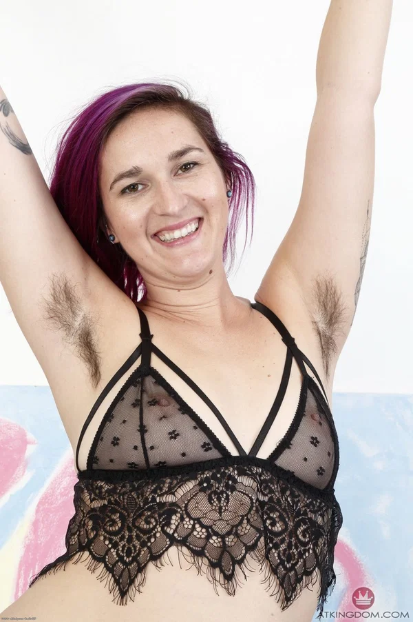 Hairy solo girl with dyed hair KoKo Kitty inserts a dildo in wide open bush  - Hairy, Anal Gape, Mature, Spreading, Pussy, Big Clit, Amateur, Masturbation, Feet, Armpit  - Photo 5