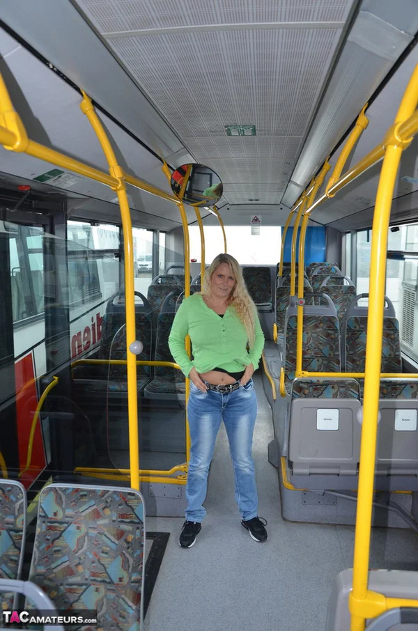 Blonde amateur Sweet Susi strips to her socks on a public bus  - MILF, BBW, Mature, Chubby, Amateur, Blonde, Curvy, Saggy Tits, Jeans, Thick  - Photo 2