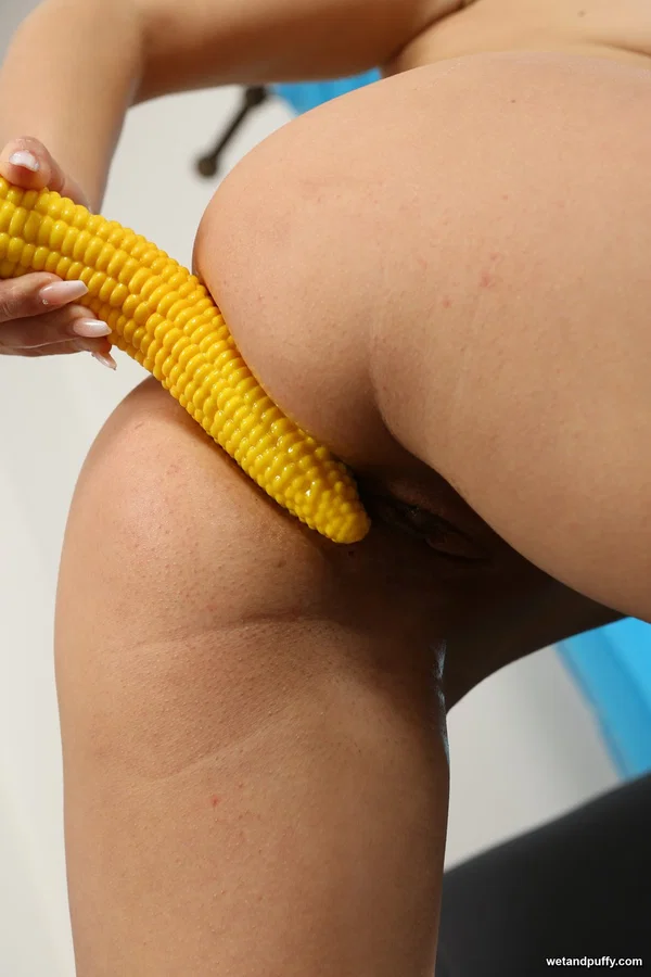 Horny girl Serenya Gomez uses a variety of sex toys to appease her pussy  - Masturbation, Dildo, Close Up, High Heels, Tiny Tits, Pussy, Nipples, Spreading, Ass, Beautiful  - Photo 12