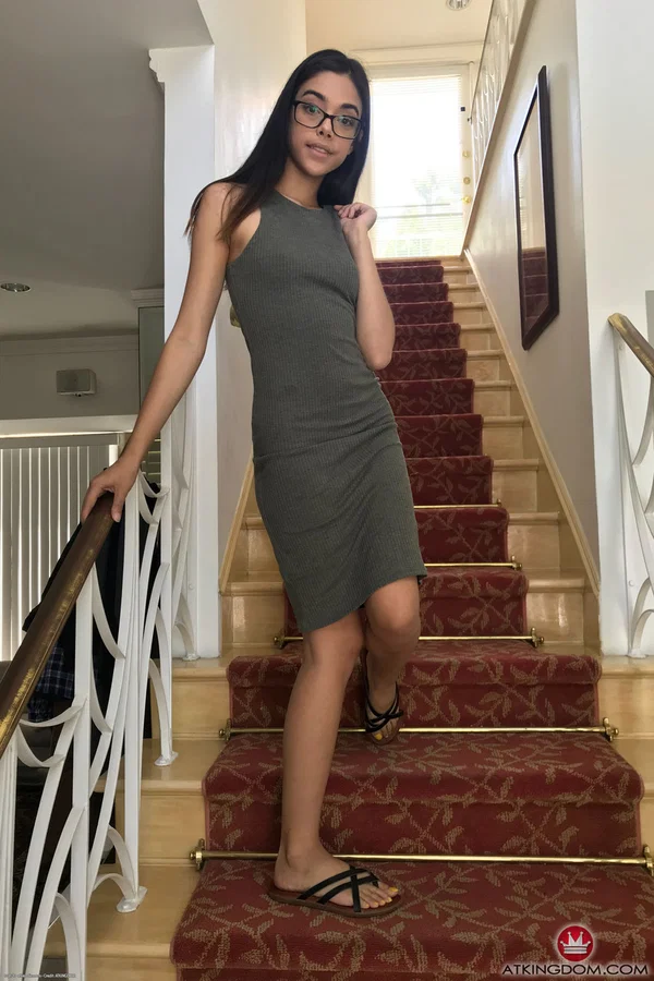 Slim nerdy teen Harmony Wonder hikes up her dress and touches her twat  - Latina, Petite, Feet, Teen, Glasses, Upskirt, Amateur, Cute, Brunette, Spreading  - Photo 2