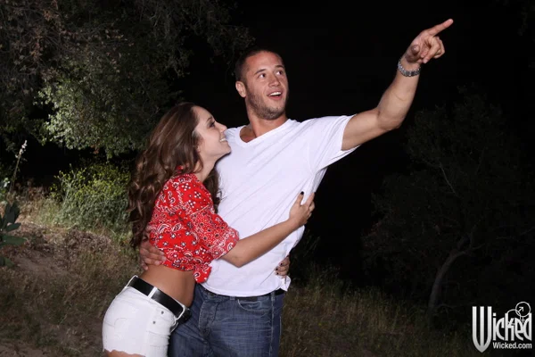Petite babe Remy Lacroix & her hung BF have steamy outdoor sex at night  - Girlfriend, Kissing, Pornstar, Outdoor, Jeans, Boots, Hardcore, Panties, Blowjob, Tiny Tits  - Photo 11