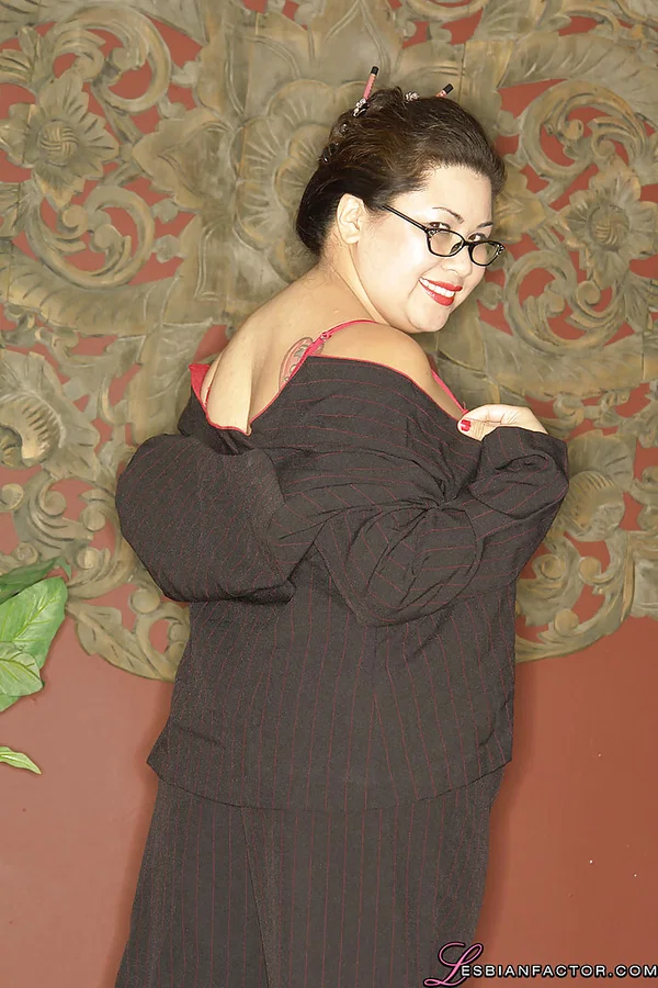 Naughty asian plumper in glasses uncovering her big flabby tits  - SSBBW, Mature, BBW, Asian, Glasses, Chubby, Curvy, Big Tits, Saggy Tits, Thick  - Photo 5