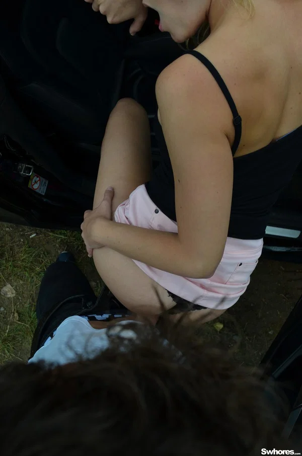 Blonde Czech Victoria Pure enjoying public sex with a perverted stranger  - Upskirt, Czech, Outdoor, Amateur, MILF, Pussy, Ass Fucking, Hardcore, Doggy Style, Blowjob  - Photo 11
