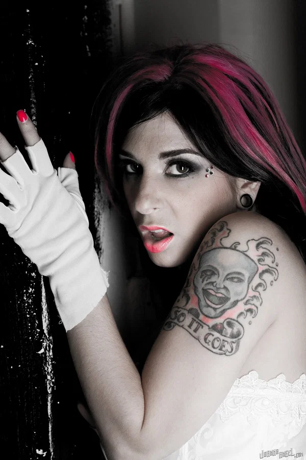 Erotic tattooed Joanna Angel in glove & white lace exposes her big breasts  - Arab, Fetish, Pretty, Non Nude  - Photo 9